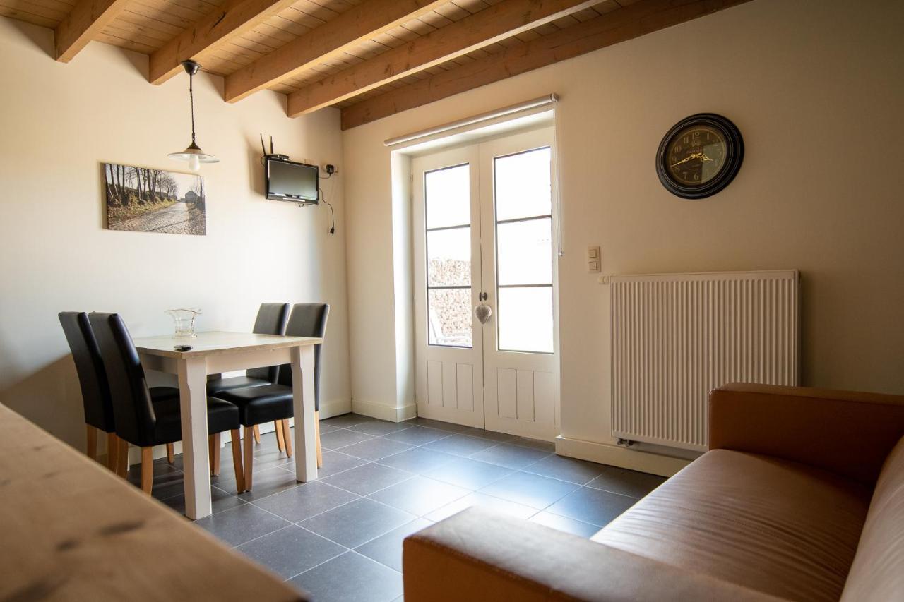 Bed And Breakfast Paellepelhoeve Ninove Bagian luar foto